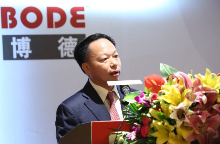 9廣東91香蕉在线视频精工建材有限公司董事長、總經理葉榮恒.jpg